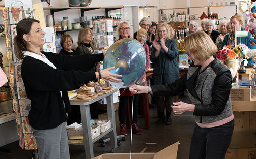 Heropening met de wereldballon